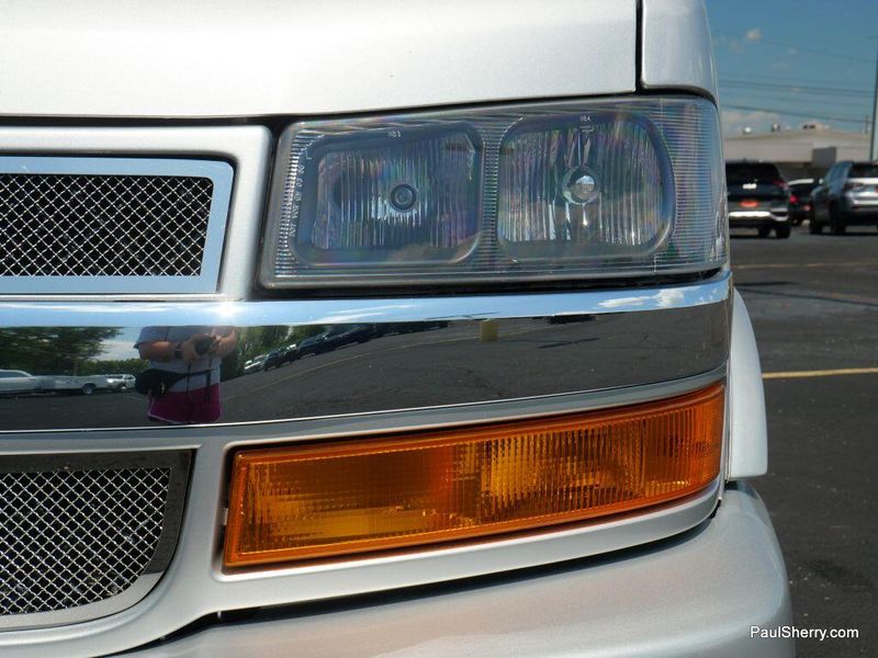 Used 2020 Chevrolet Express Cargo Image 14
