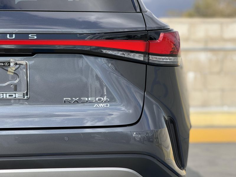 Used 2025 Lexus RX 350h PremiumImage 12