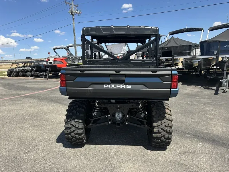 2025 Polaris RANGER CREW XP 1000 PREMIUM BLUE SLATE METALLIC SMOKEImage 8