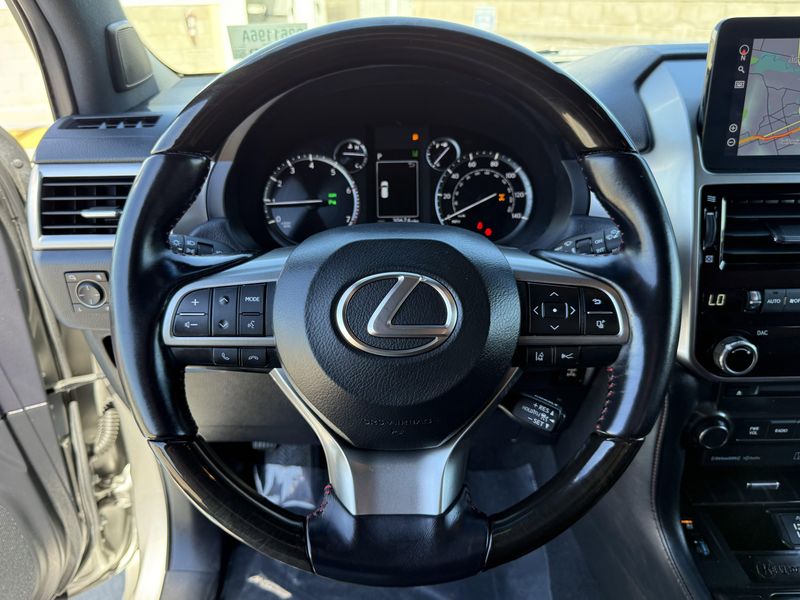 Used 2023 Lexus GX 460 PremiumImage 21