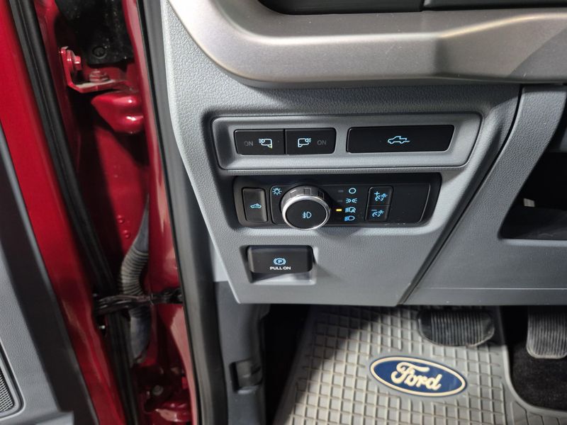 Used 2022 Ford F-150 XLTImage 24