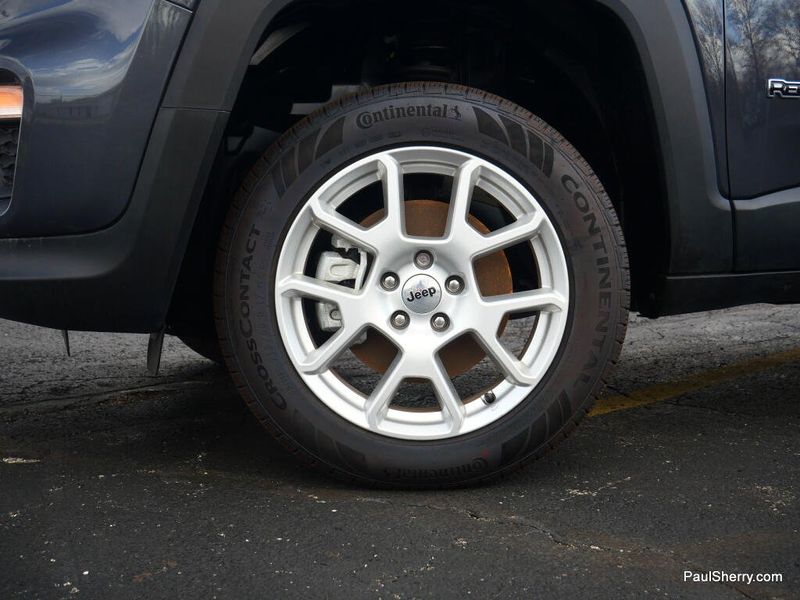 Used 2023 Jeep Renegade Latitude