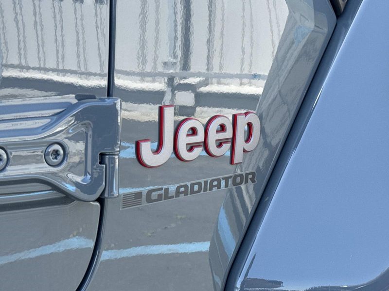 New 2026 Jeep Gladiator Rubicon 4x4