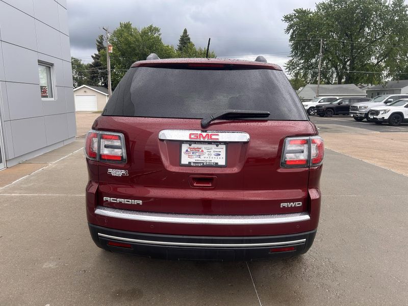 2015 GMC Acadia SLTImage 8