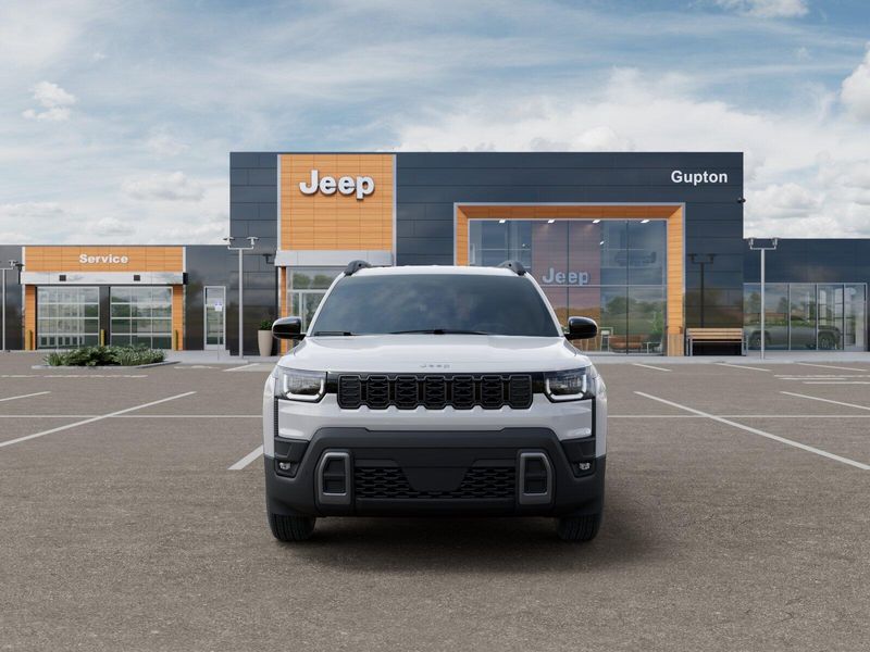 New 2026 Jeep Cherokee Laredo 4x4Image 32