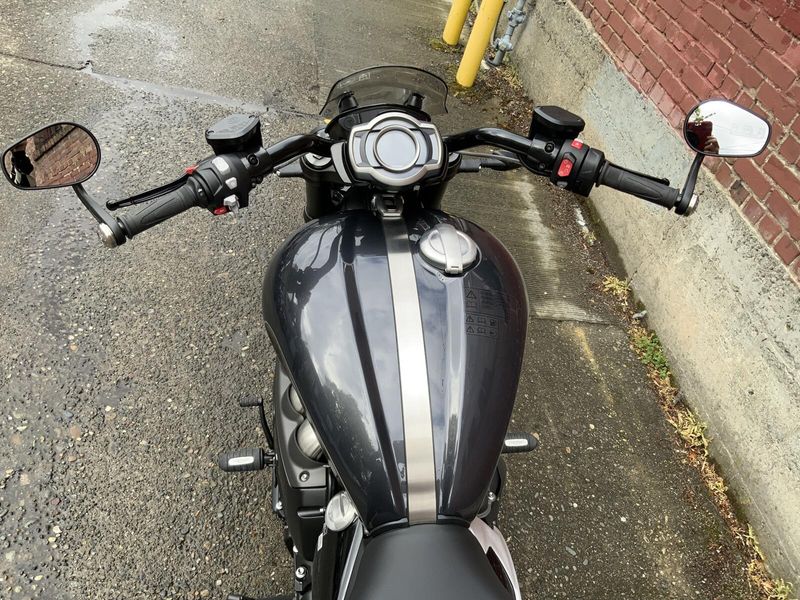 2025 Triumph ROCKET 3 GT STORM