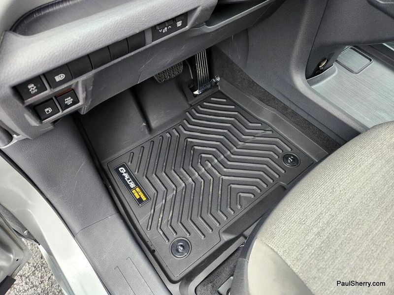 Used 2024 Toyota Sienna LE