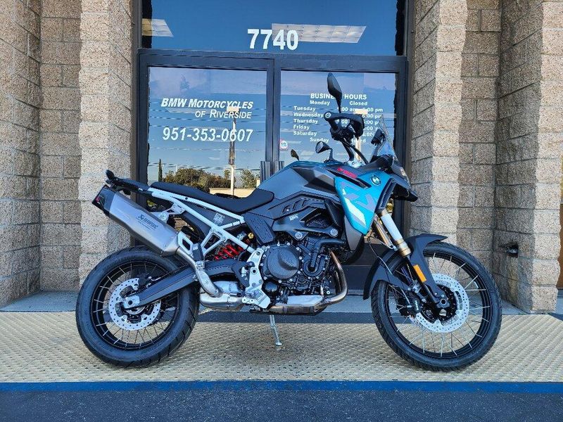 2026 BMW F900GS