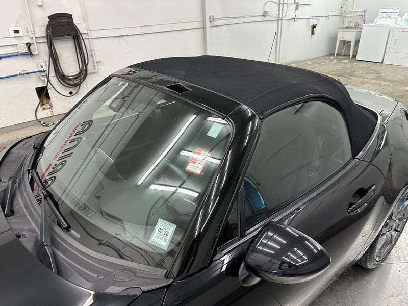 2016 Mazda MX-5 Miata Grand TouringImage 11