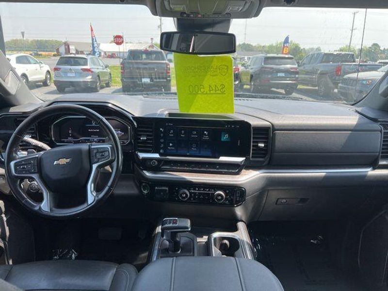 2023 Chevrolet Silverado 1500 LTZImage 29