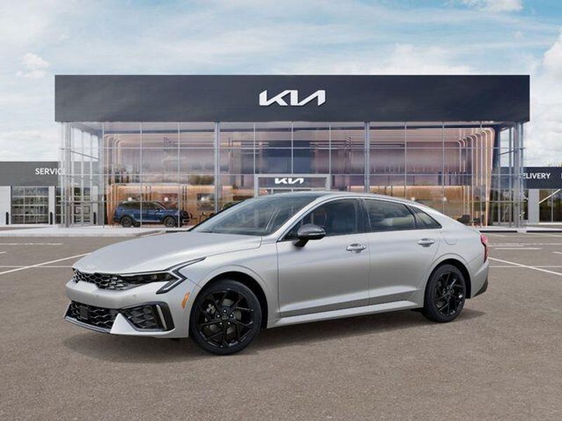 New 2026 Kia K5 GT-LineImage 4
