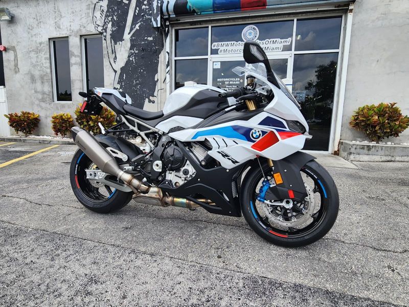 2026 BMW S 1000 RRImage 10