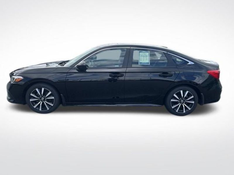 2022 Honda Civic EX photo 2