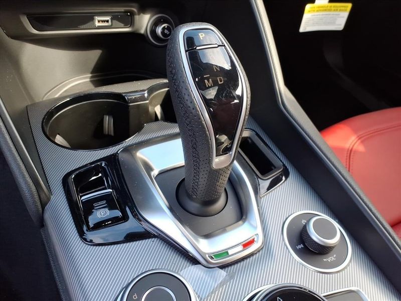 New 2026 Alfa Romeo Giulia VeloceImage 24