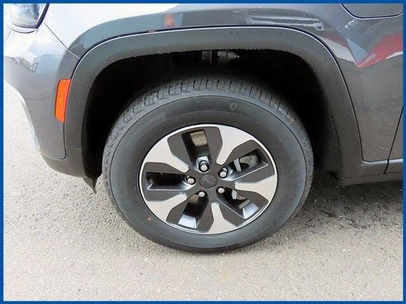 2023 Jeep Grand Cherokee 4xe 4xeImage 4