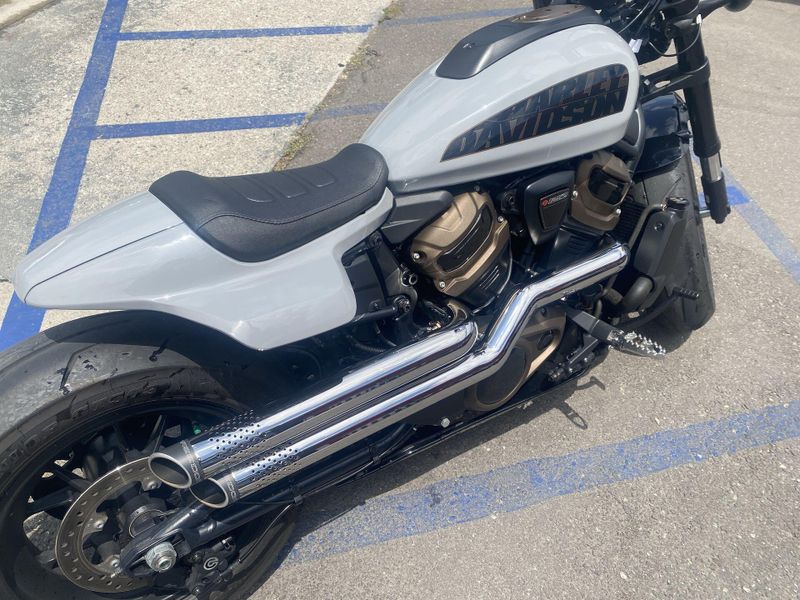 Used 2024 Harley-Davidson Sportster Image 12