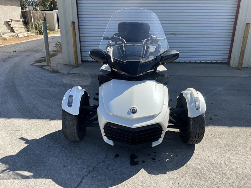 Used 2021 Can-Am SPYDER F3 T 1330 ACE Image 2