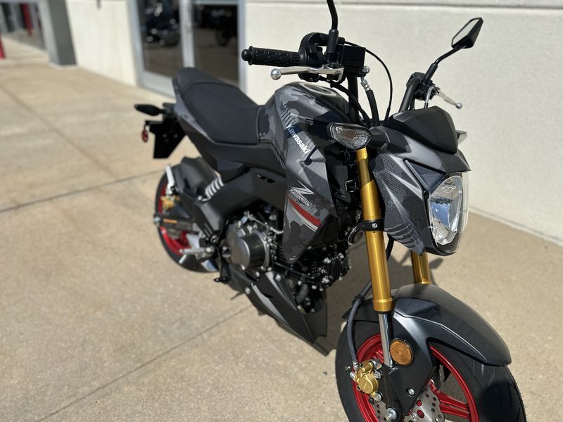 2024 Kawasaki Z125 PRO in a Cypher Camo Gray//Metallic Matte Carbon Gray exterior color. Cross Country Powersports 732-491-2900 crosscountrypowersports.com 