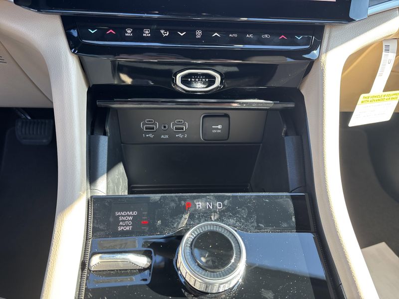 New 2026 Jeep Grand Cherokee Limited 4x4Image 38