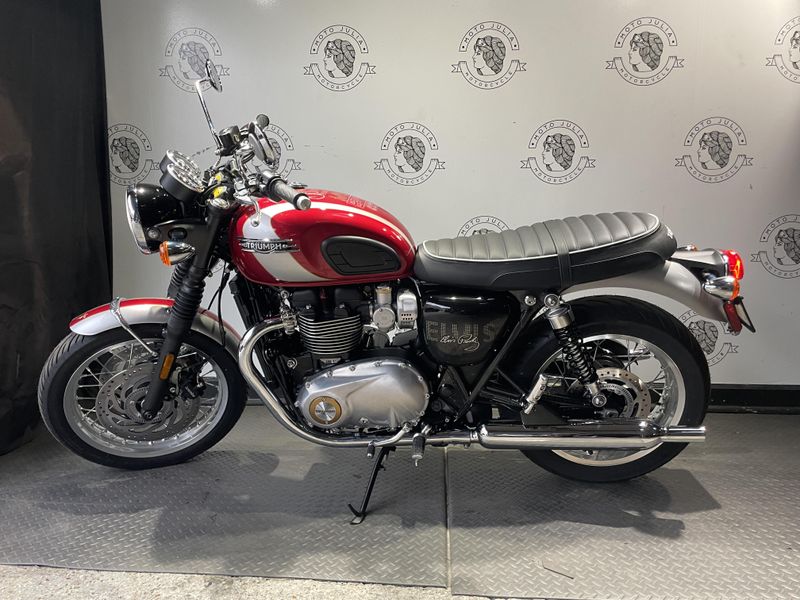 2025 Triumph BONNEVILLE T120 ELVIS EDITION