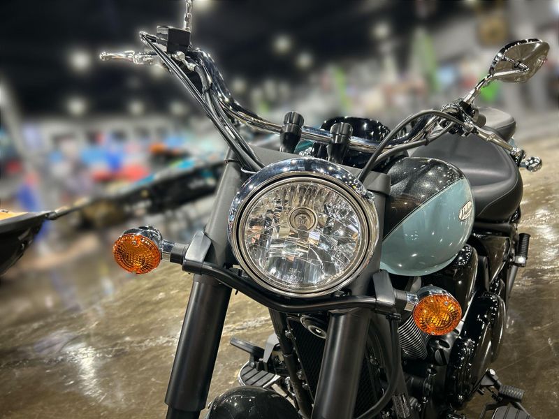New 2025 Kawasaki VULCAN 900 CLASSIC Image 24