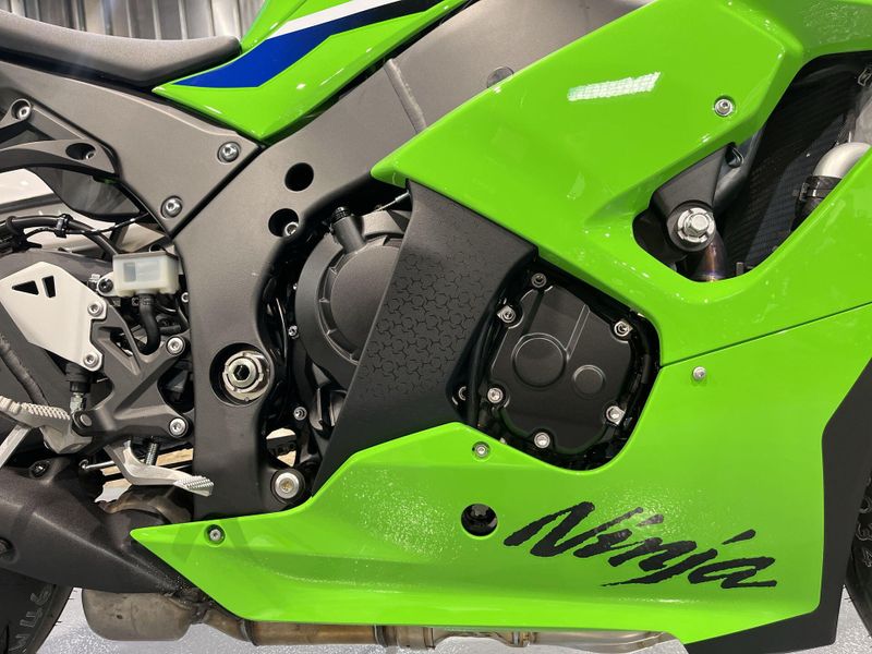 New 2026 Kawasaki NINJA ZX-10R ABS Image 21