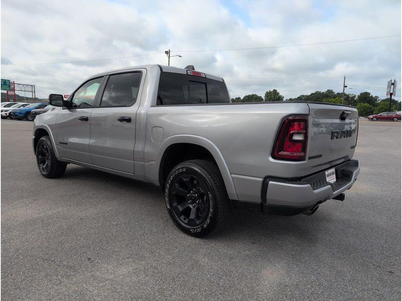 2025 RAM 1500 Big Horn Crew Cab 4x4 5