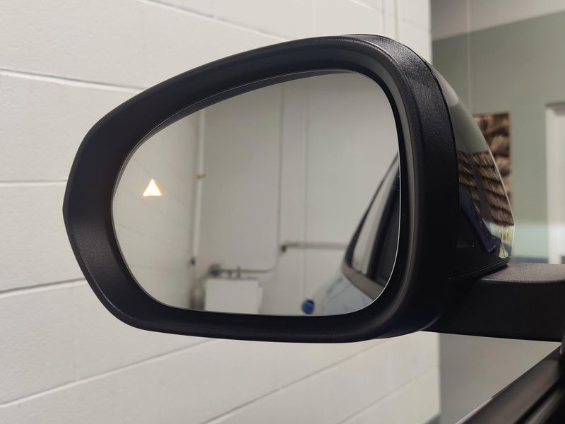 Used 2024 Alfa Romeo Tonale Ti eAWD Premium w/SunroofImage 11