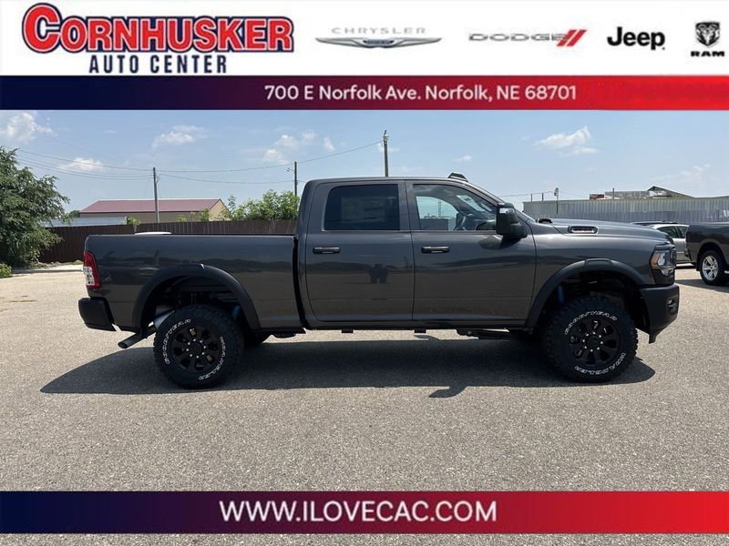 2024 RAM 2500 Tradesman Crew Cab 4x4 6