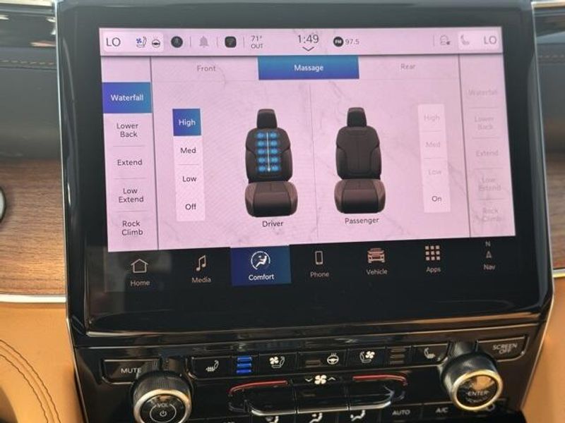 New 2025 Jeep Grand Cherokee Summit Reserve 4x4Image 17