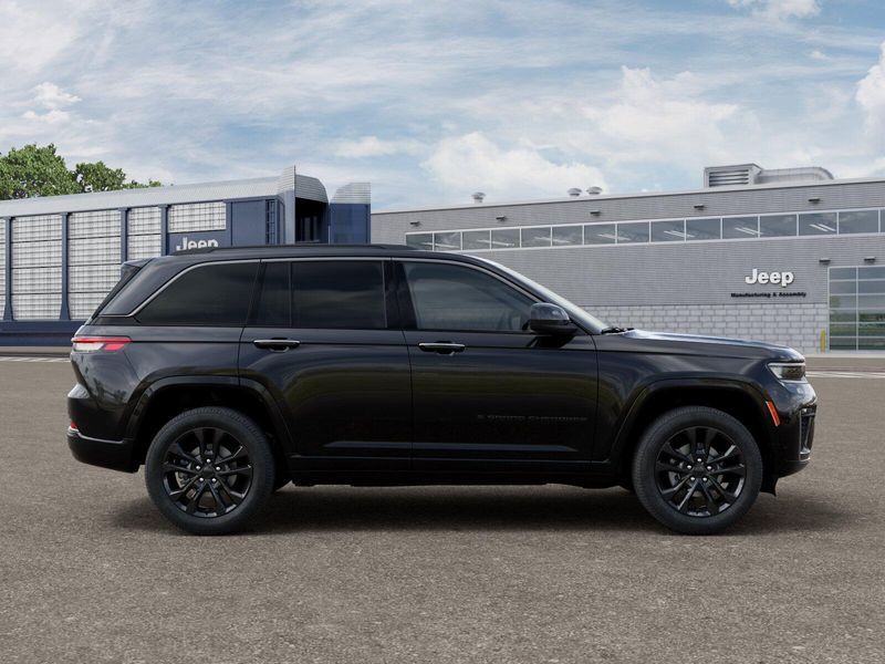 New 2026 Jeep Grand Cherokee Limited Reserve 4x4