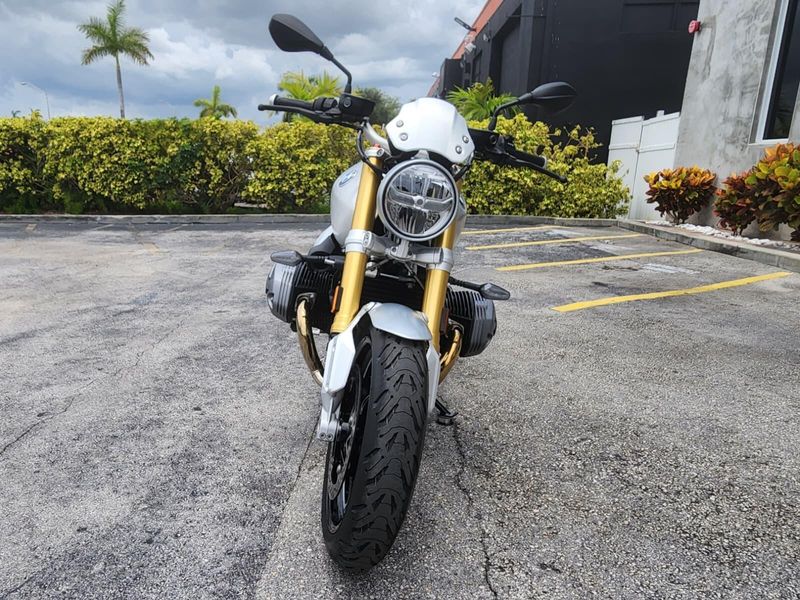 Used 2023 BMW R nineT Image 2