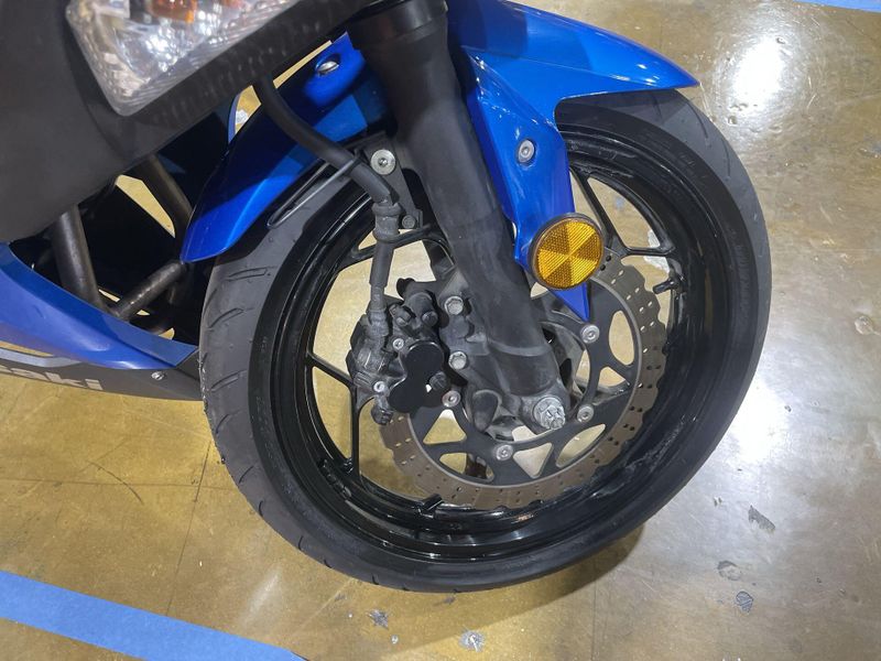 Used 2017 Kawasaki NINJA 300 Image 21