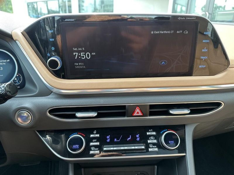 2023 Hyundai Sonata LimitedImage 28