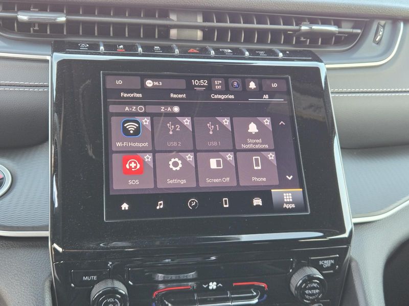 Used 2025 Jeep Grand Cherokee Laredo X 4x2