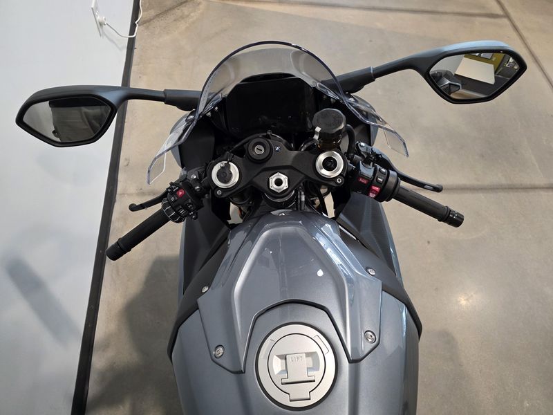 2025 BMW S 1000 RR