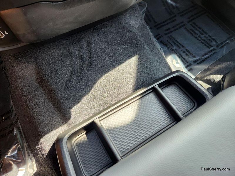 New 2026 RAM 1500 Tradesman Crew Cab 4x4 5'7' Box