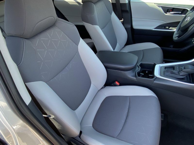 New 2025 Toyota RAV4 XLEImage 11