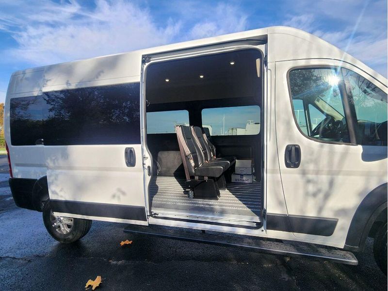 2024 RAM ProMaster 2500 Window Van Image 47