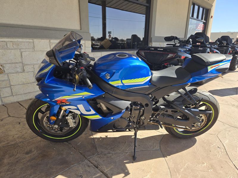 2017 Suzuki GSXR750L7Image 3