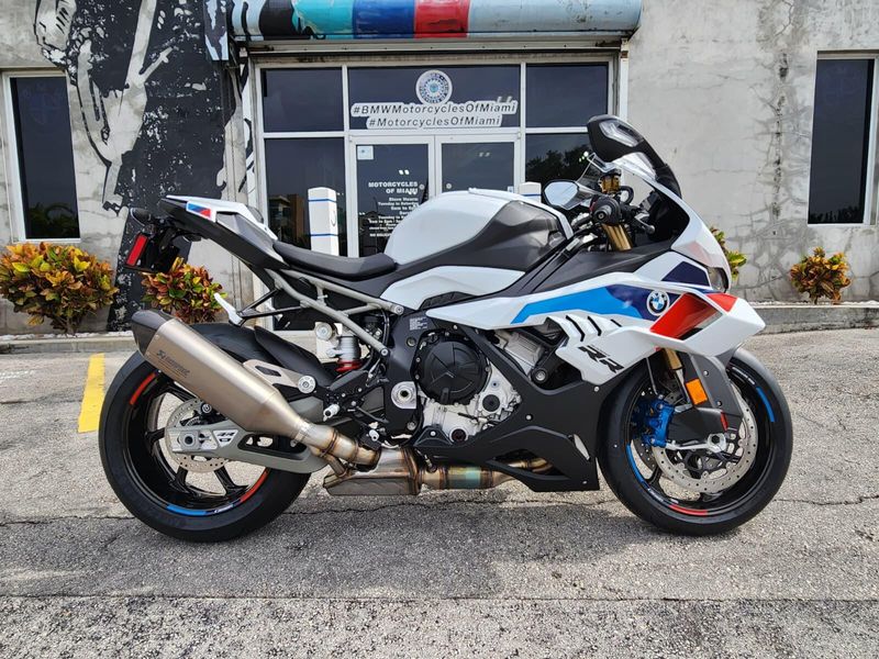 2026 BMW S 1000 RRImage 11