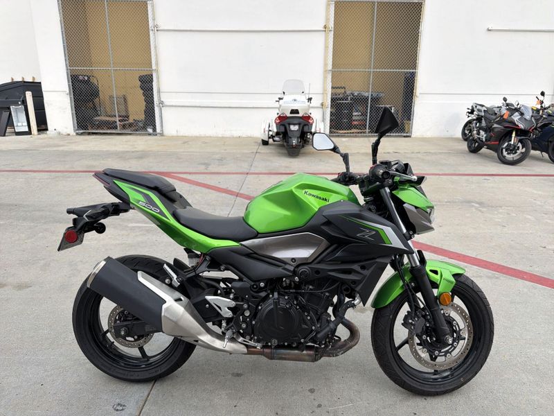 Used 2024 Kawasaki Z500 ABS Image 10