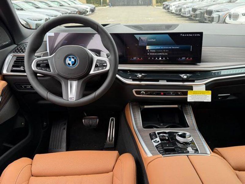 New 2026 BMW X5 xDrive50eImage 26