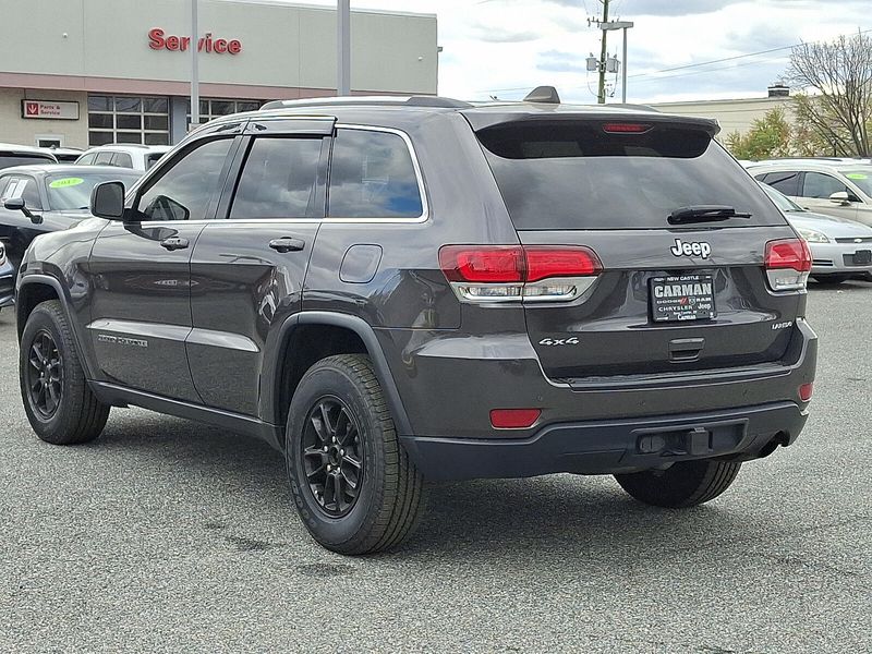 2020 Jeep Grand Cherokee Laredo E photo 4