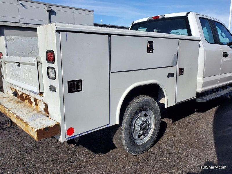 2018 Ford F-250 XLImage 9