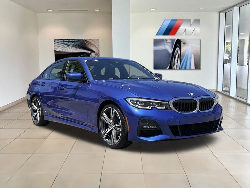 2022 BMW 3 Series 330iImage 2