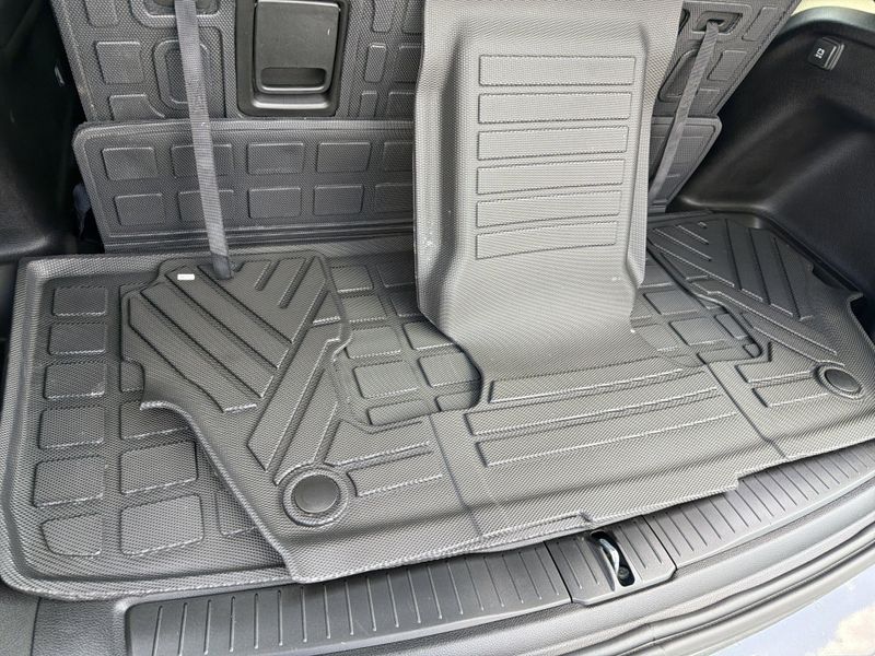 Used 2024 Jeep Grand Cherokee L LimitedImage 15