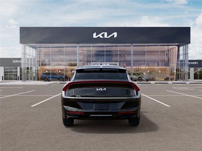 2025 Kia EV6 LightImage 5