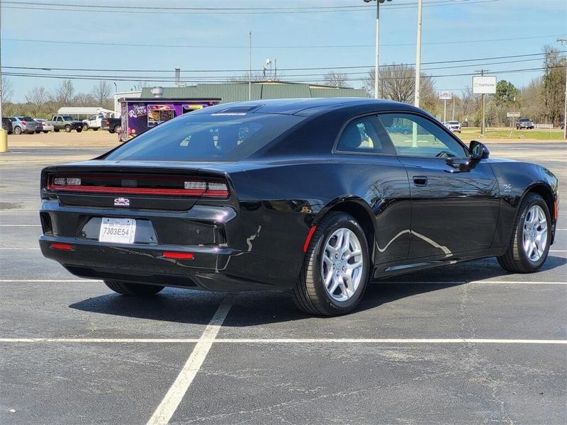 2025 Dodge Charger 2-door Daytona R/T AwdImage 6