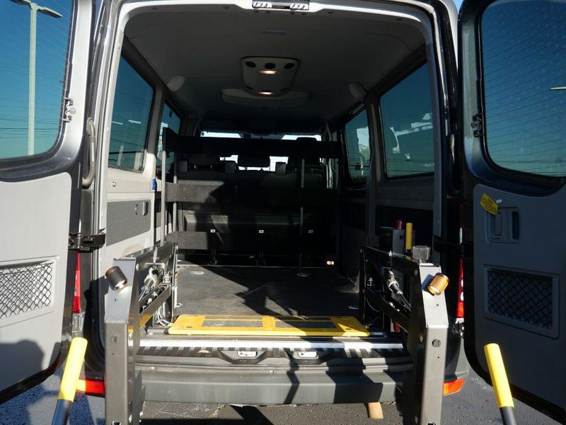 2017 Mercedes-Benz Sprinter 2500 Standard Roof V6Image 22